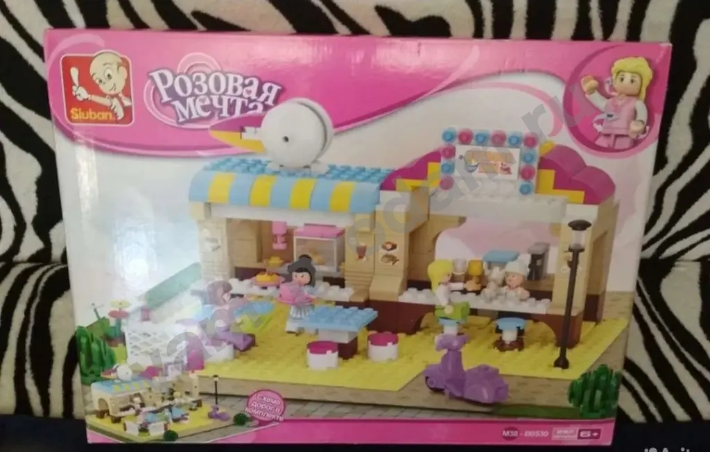 конструктор Розовая мечта Кафе новый