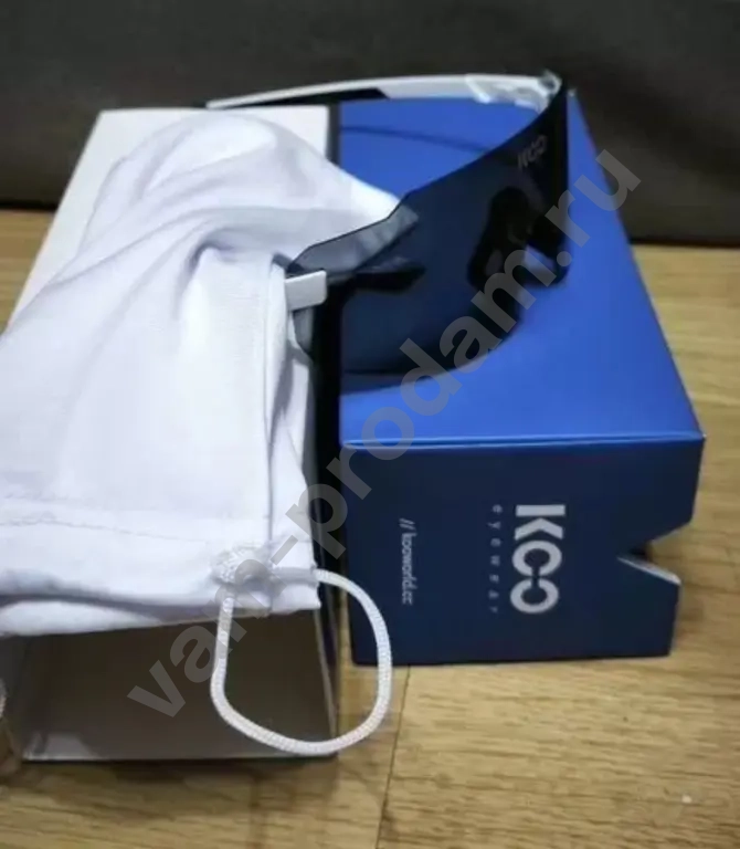 Очки новые спортивные солнцезащитные KOO
