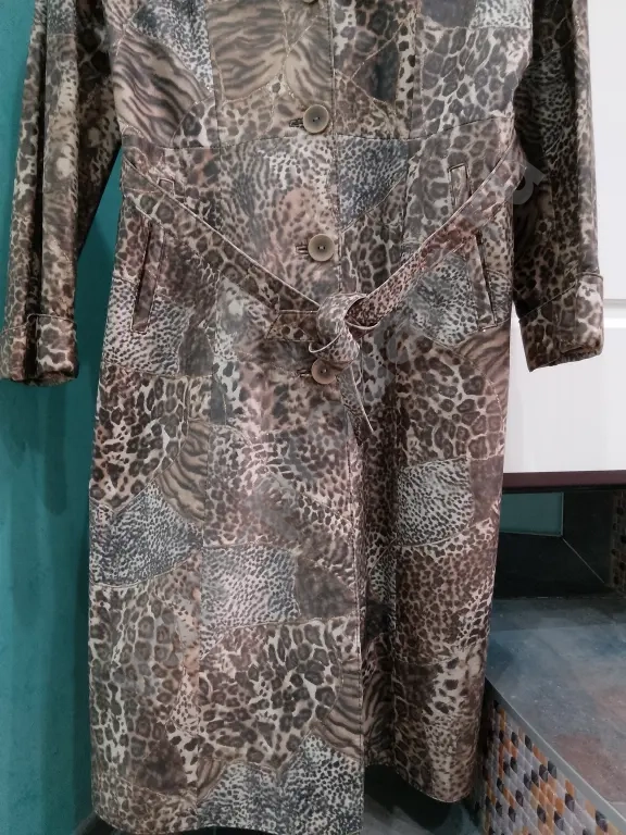 Плащ бренда Stella Rossa Италия