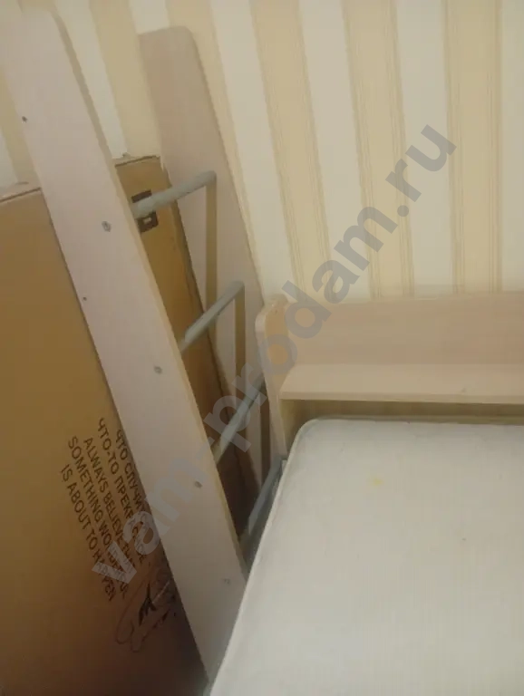 детская двухъярусная кровать