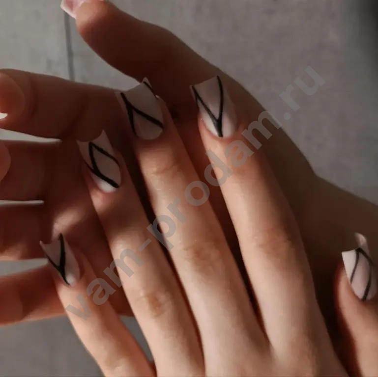маникюр с покрытием гель лаком