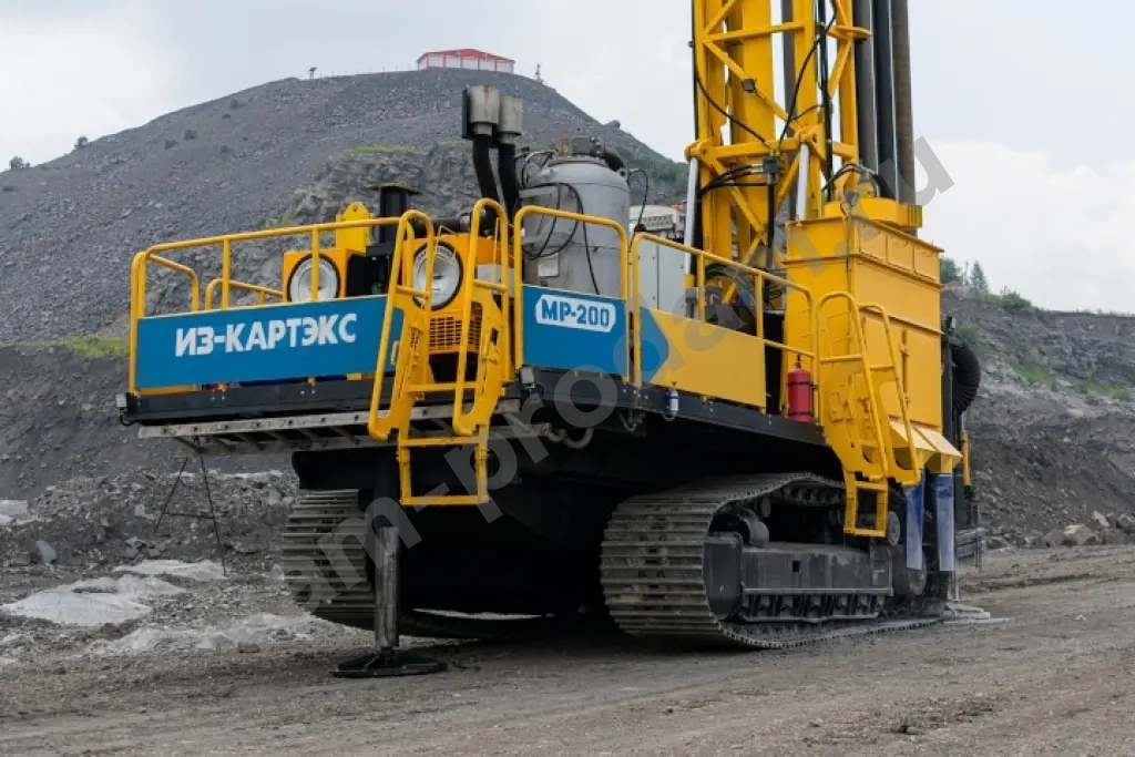 Запчасти гусеничного года буровых станков МР-200