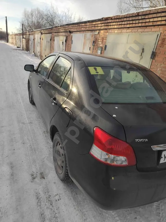 автомобиль Toyota