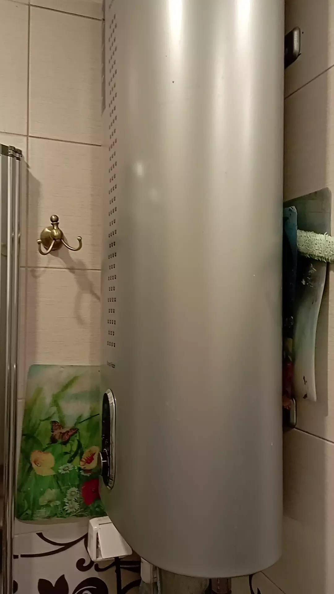 болер- нагреватель воды электрический на 50 литров