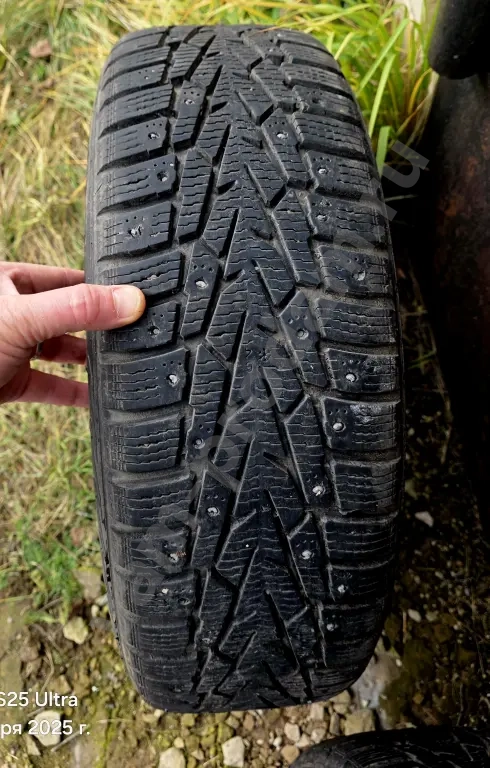 Зимняя шипованная резина с дисками Nokian Hakkapeliitta 7 185/65 R15 92T XL