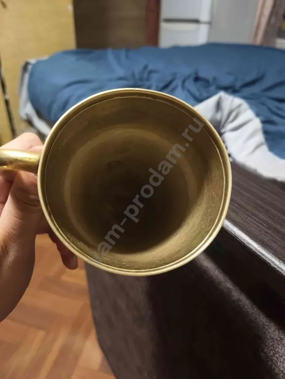 латунная пивная кружка