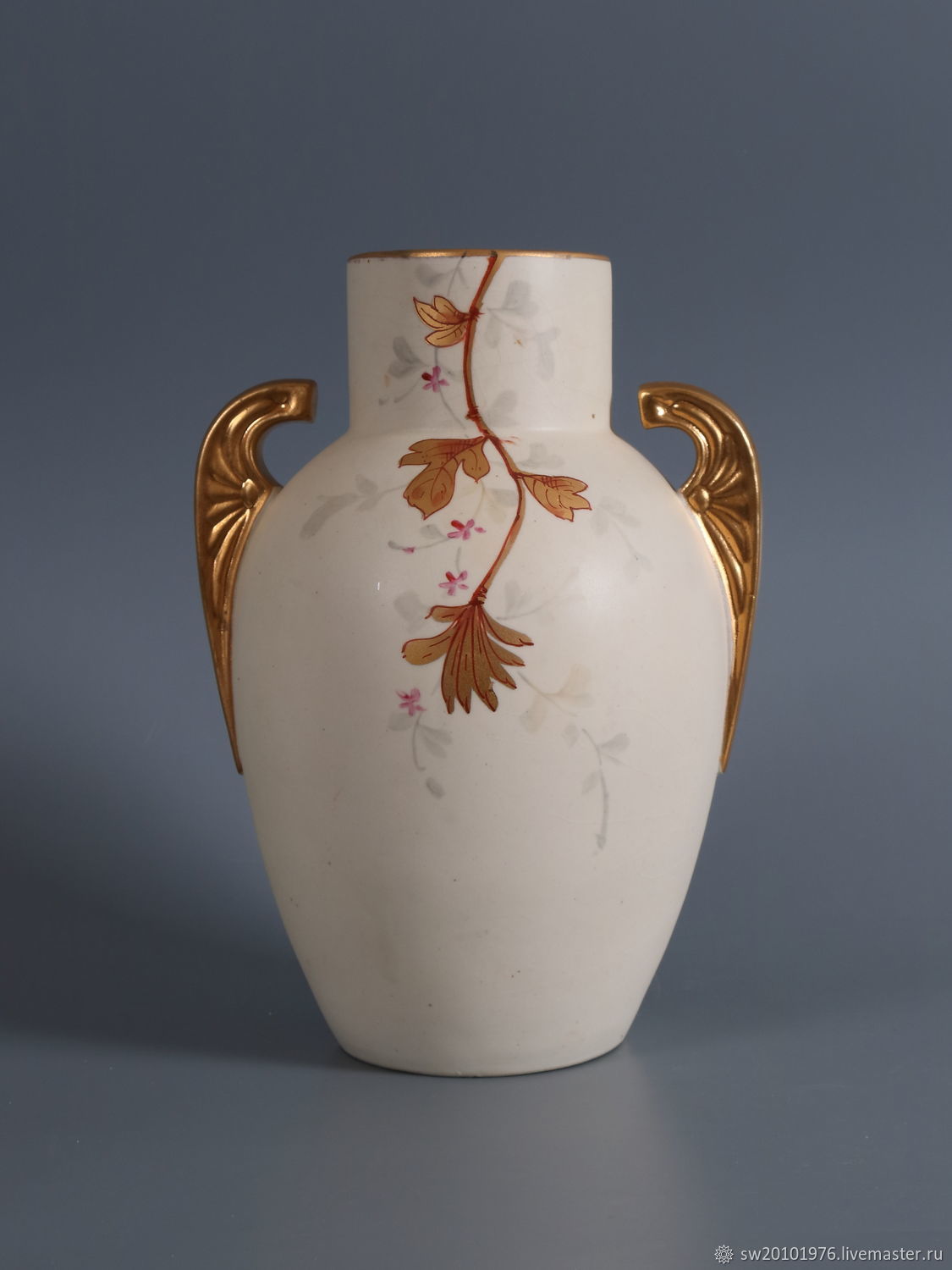 Винтаж: Старинная ваза . England