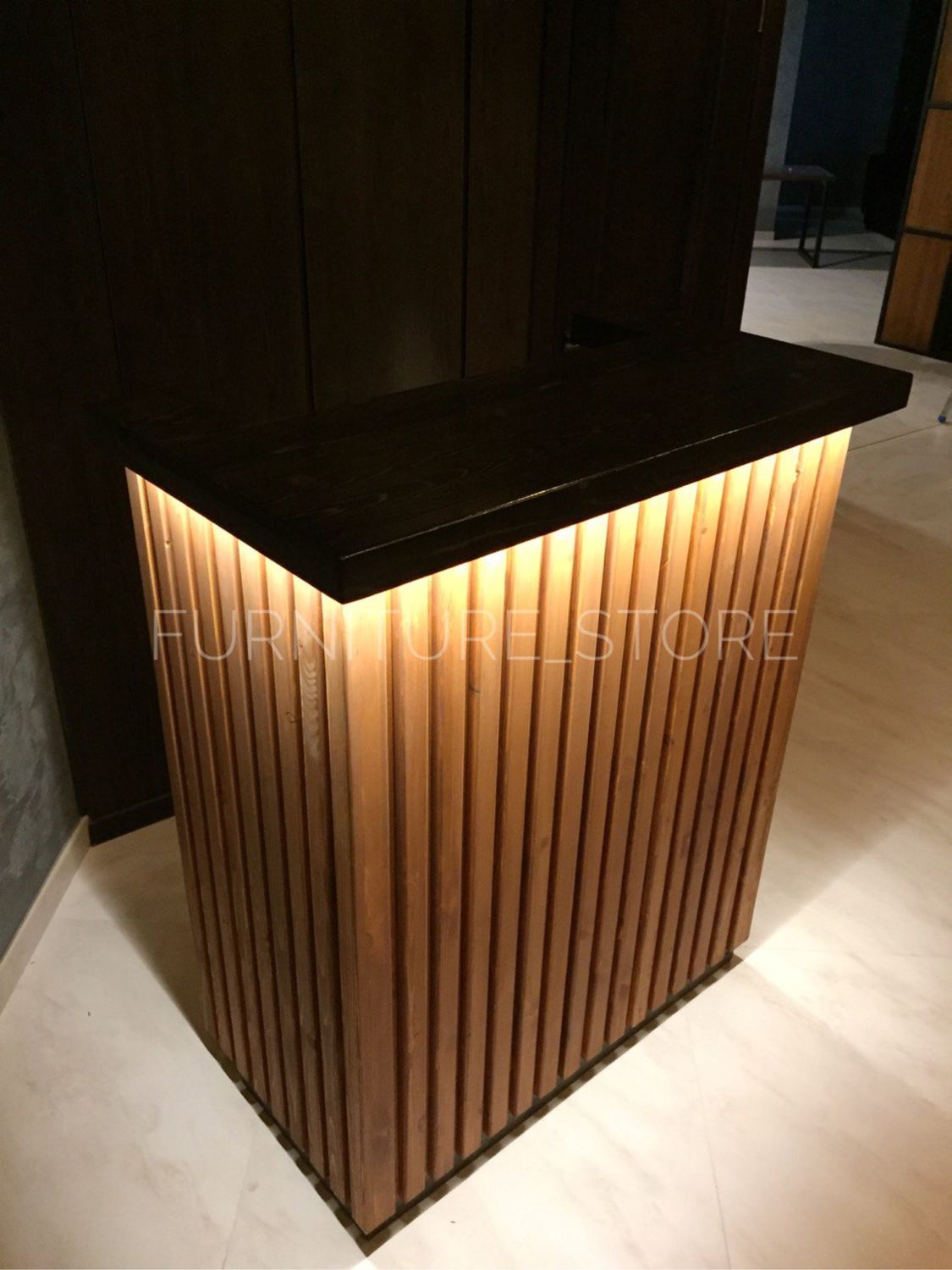 Столы: Стойка администратора