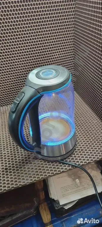 Чайник электрический Vitek VT-7028TR