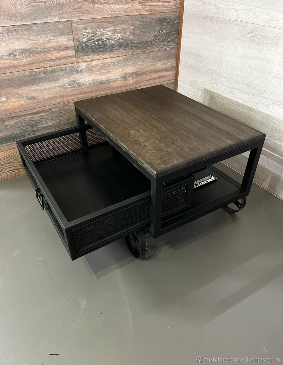 Столы: Журнальный стол в стиле лофт