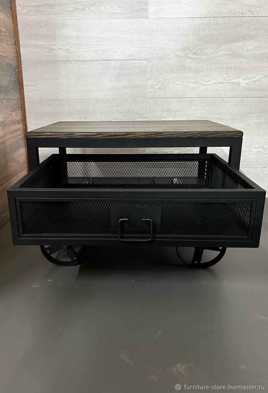 Столы: Журнальный стол в стиле лофт