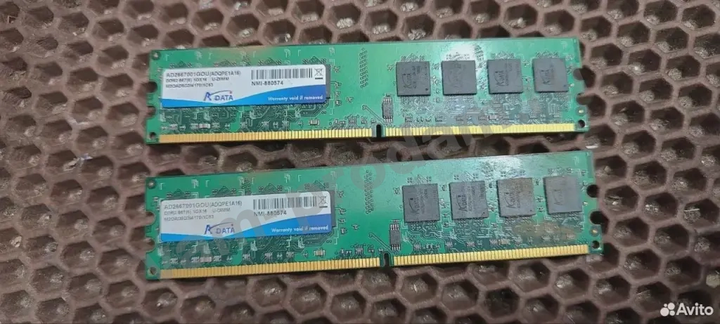 Модули памяти adata DDR2-667MHz PC2-5300 1 гб