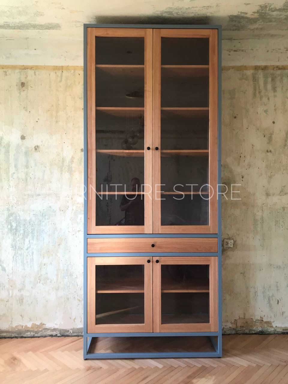 Шкафы: Шкаф лофт из массива ясеня