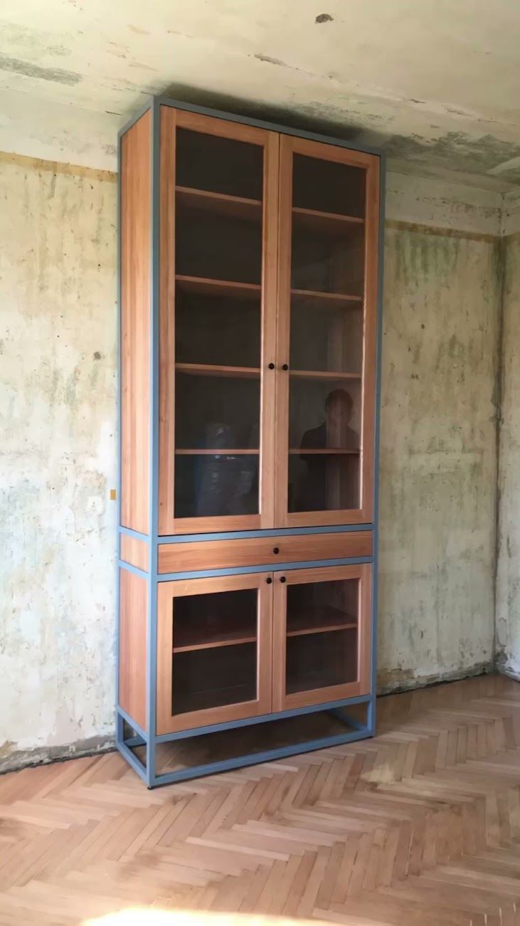 Шкафы: Шкаф лофт из массива ясеня