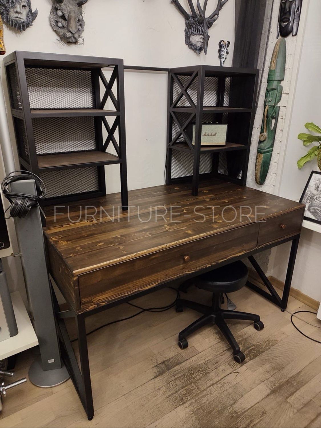 Столы: Рабочий стол в стиле лофт