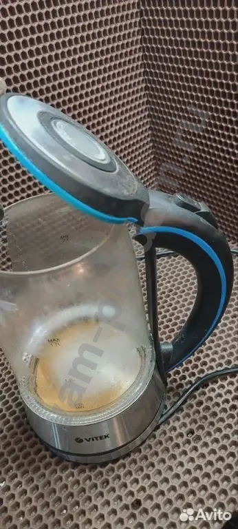 Чайник электрический Vitek VT-7028TR