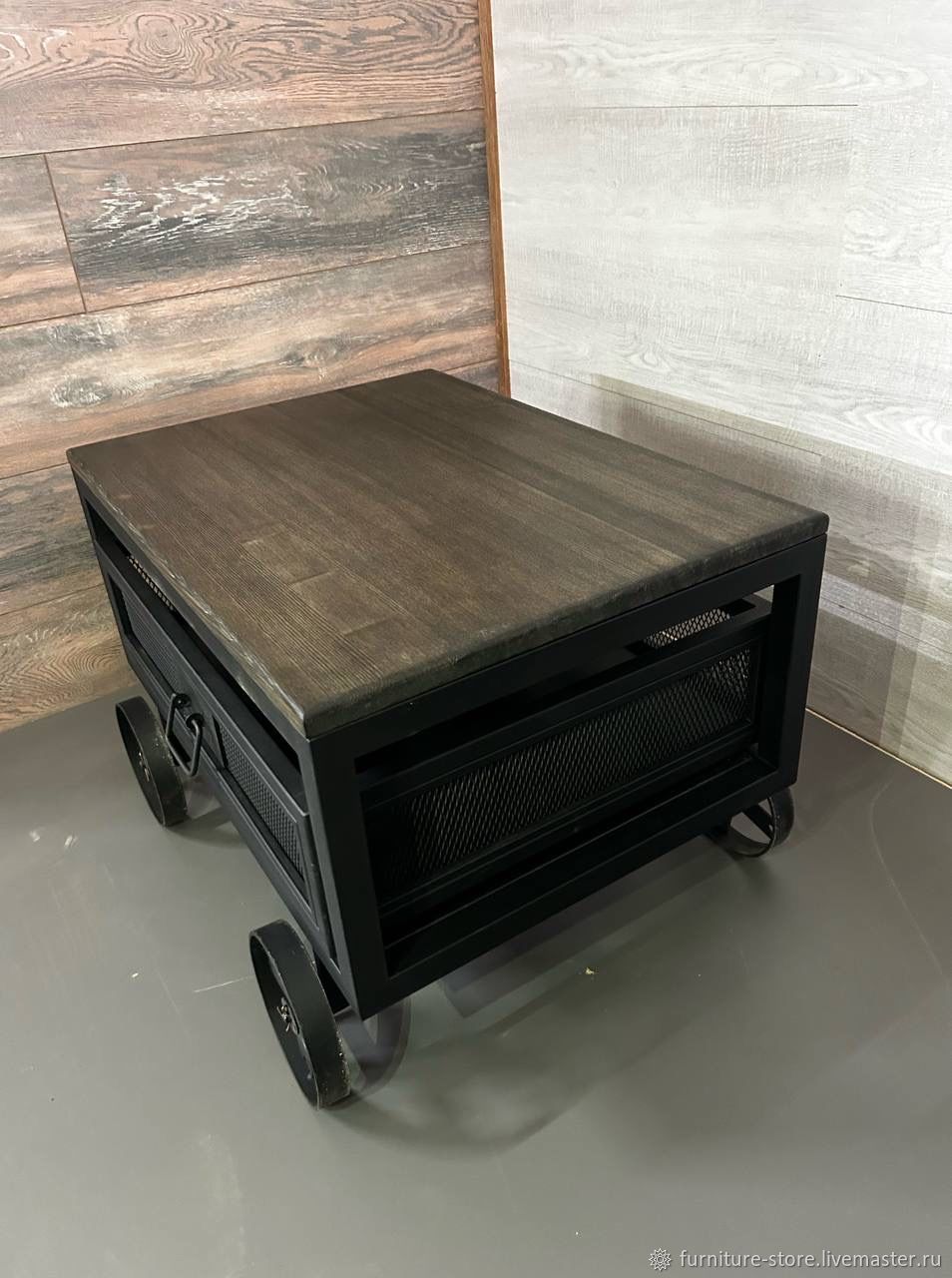 Столы: Журнальный стол в стиле лофт