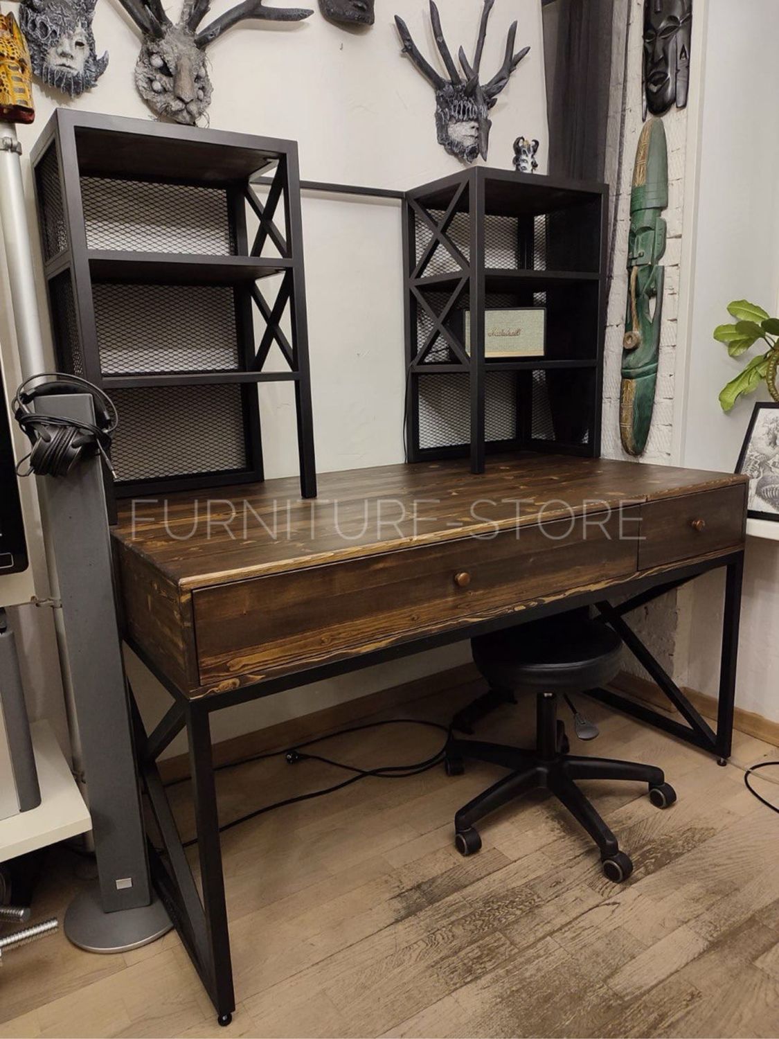 Столы: Рабочий стол в стиле лофт