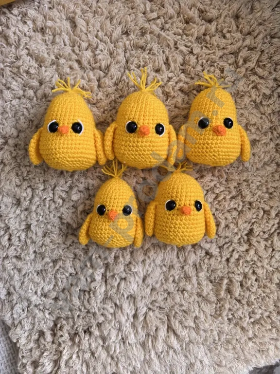 Игрушки цыплята