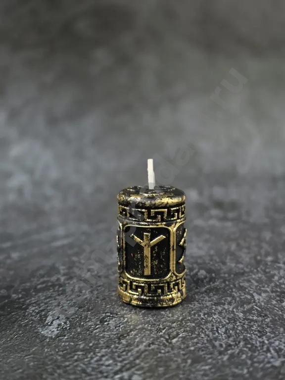 Свеча руническая