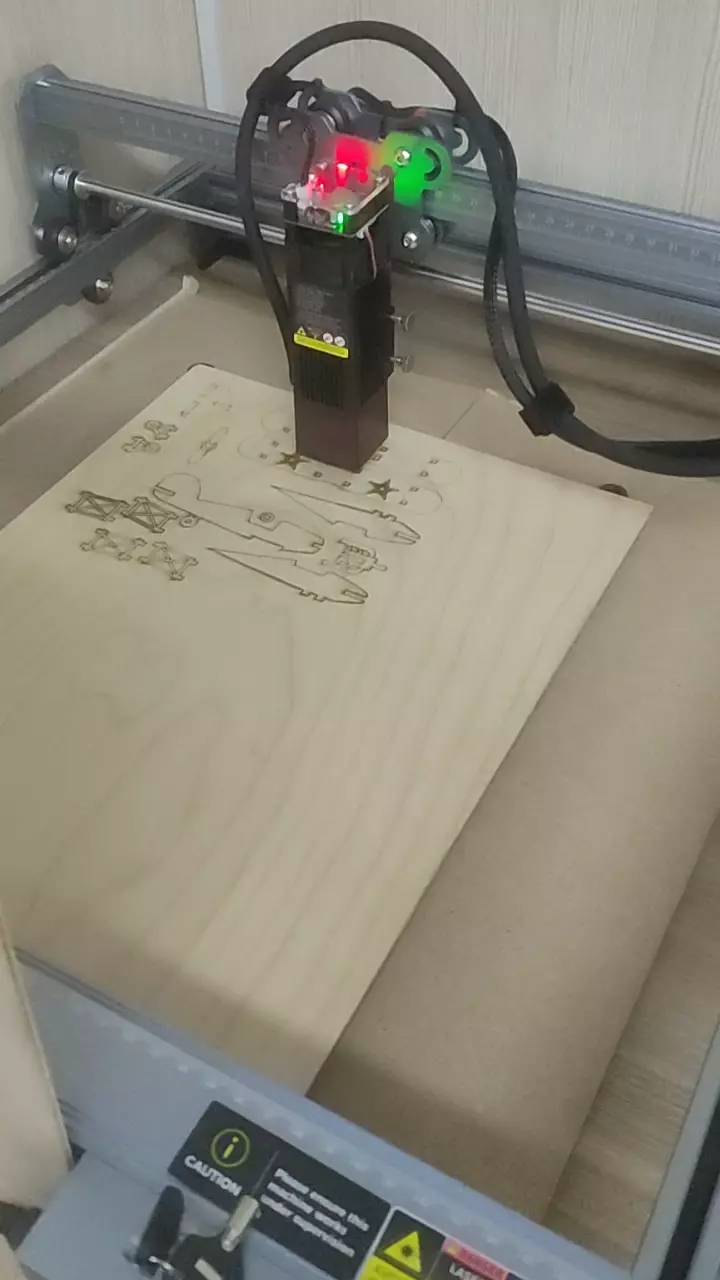 Лазерный гравер 10w оптическая мощность