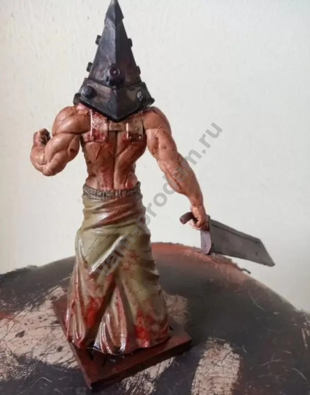 фигурка ужас silent hill