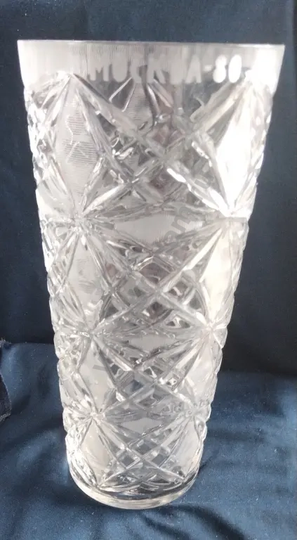 хручтальная ваза из СССР.