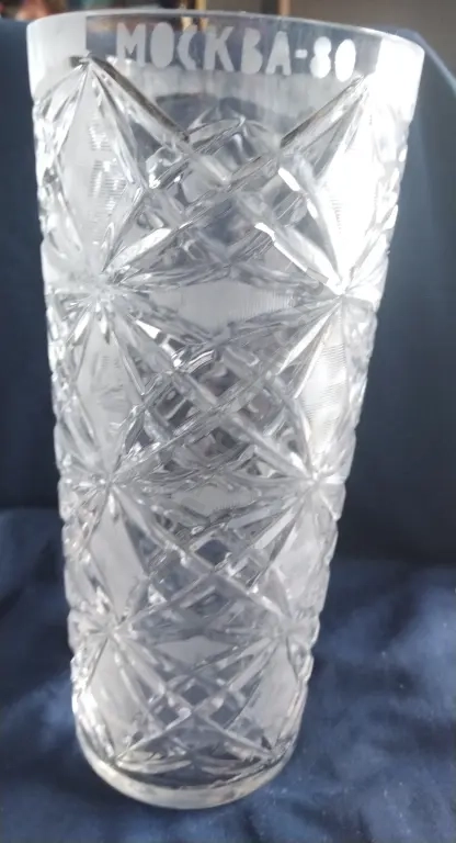 хручтальная ваза из СССР.