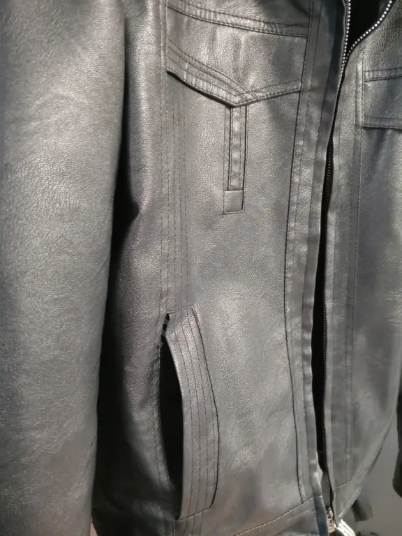 Кожаная куртка мужская