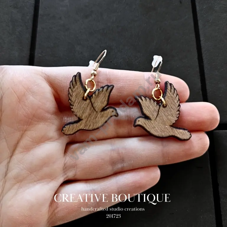 Серьги из дерева - Голуби