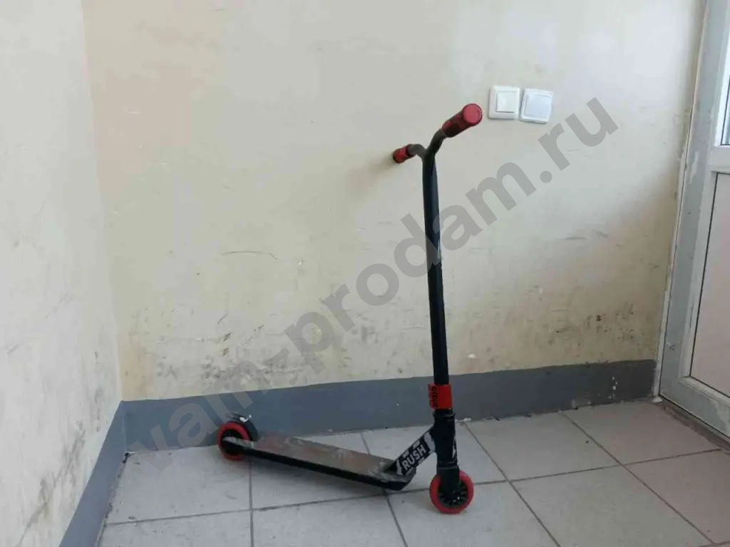 Самокат трюковой UFO колеса 100 мм RUSH ACTION