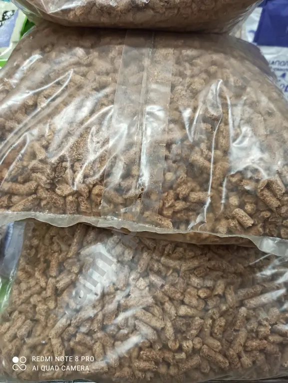 Древесный наполнитель для туалета, 12 л (3,9 кг)