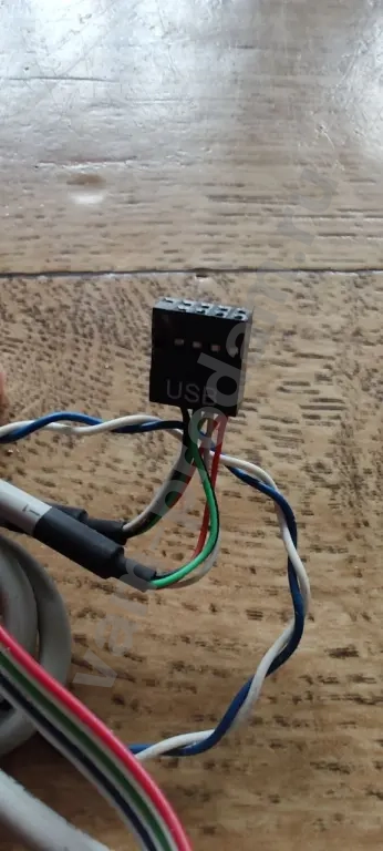 Фронтальная плата с USB и аудиомикрофон, наушники