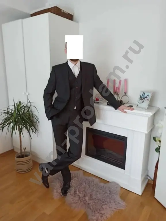 Костюм мужской batistini