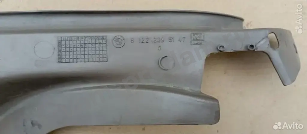 Крепление / кронштейн левое BMW E36