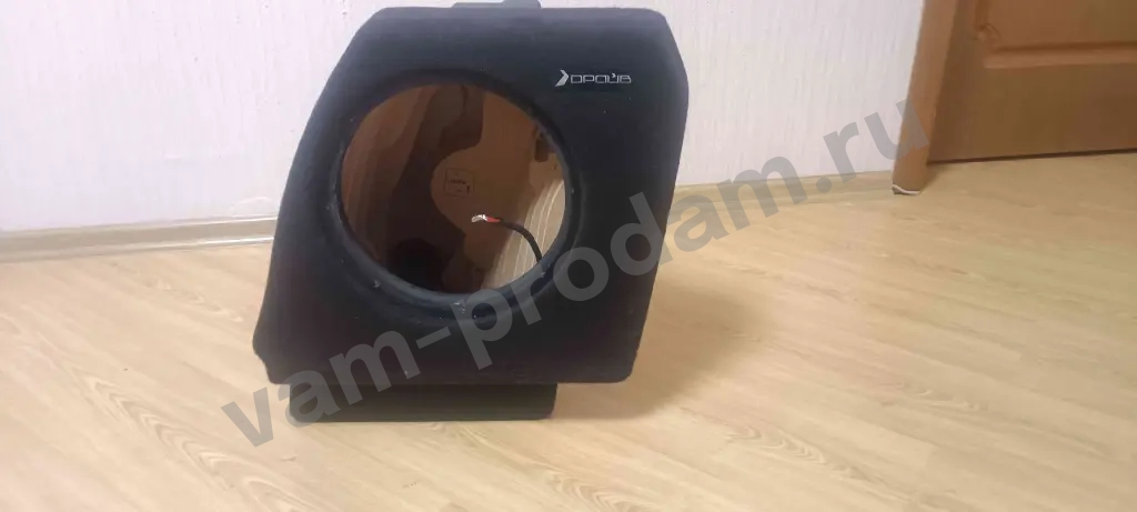 сабвуфер в крыло для Belgee x 50