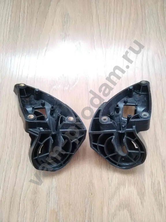 Кронштейн зеркала Киа Рио 3 11-17г оригинал