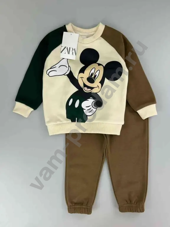 Флисовый костюм Zara