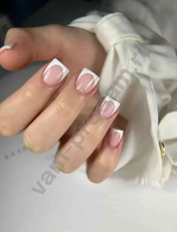 мастер маникюра