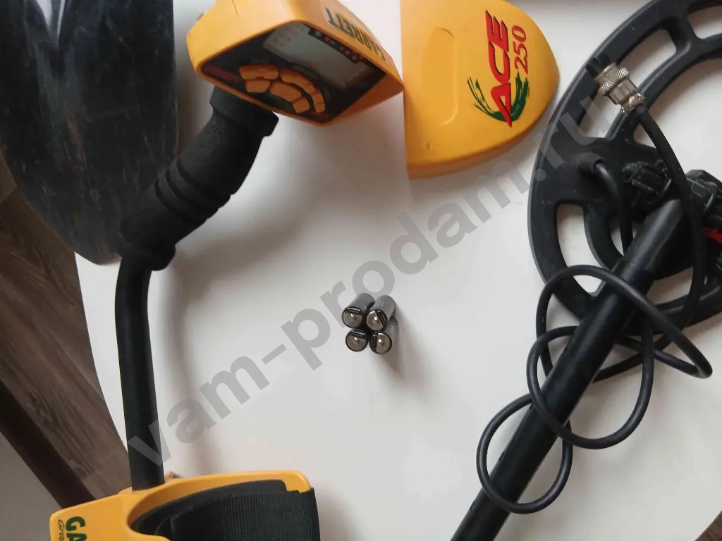 Металлоискатель + принтер .