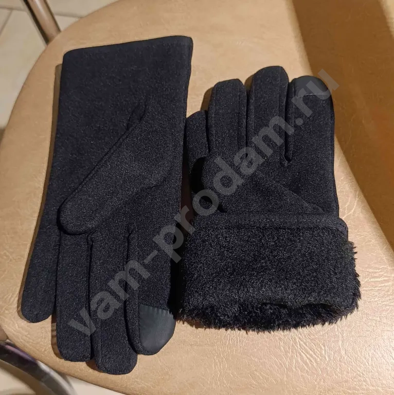 Зимние женские перчатки почти новые