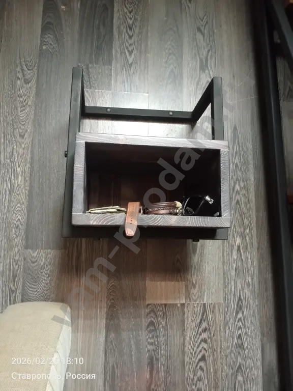 полка настенная