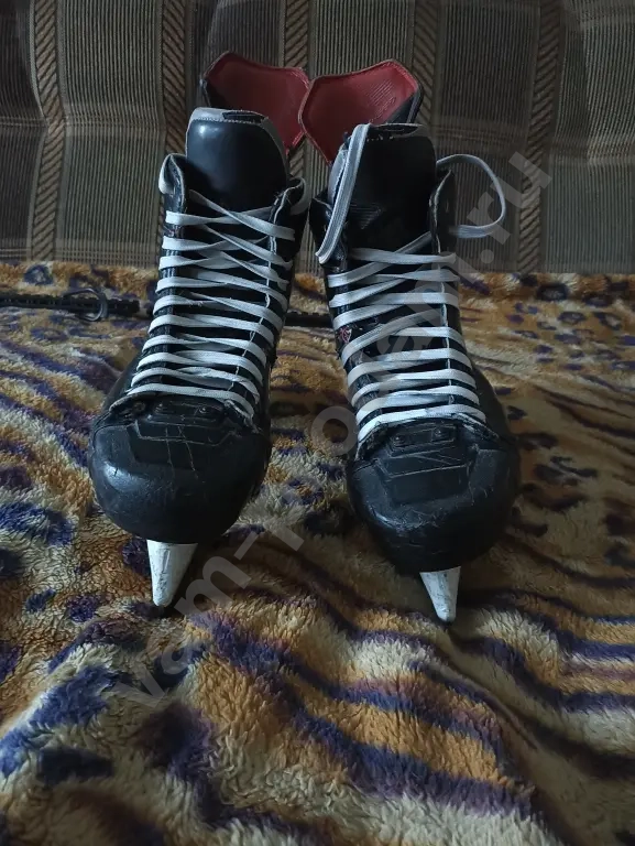 хоккейные коньки CCM Jetspeed ft 4 pro.