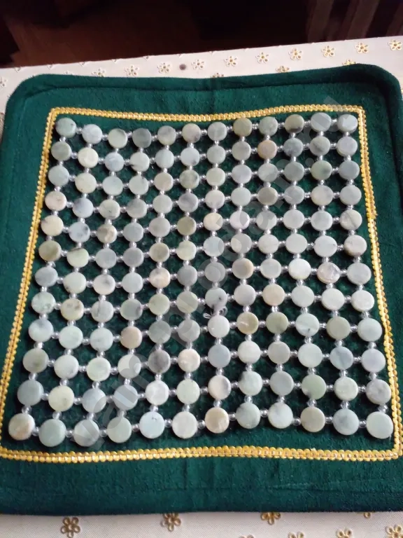 Коврик на сидение из натурального камня