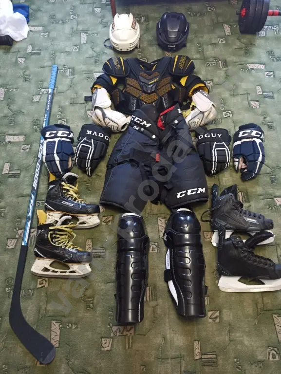 комплект хоккейной формы