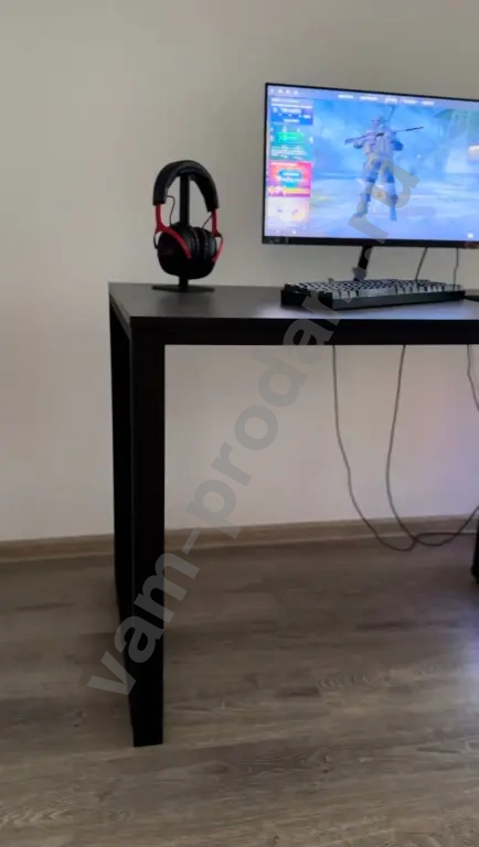 Компьютерный стол в наличии лофт