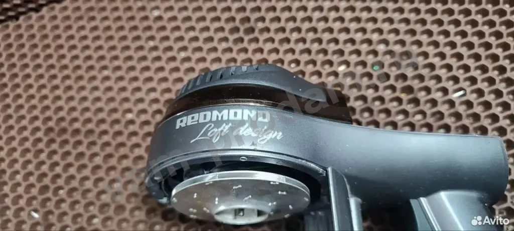 Пылесос Redmond loft design запчасть