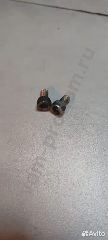 Болт крепежный M8x20 07129905423 BMW