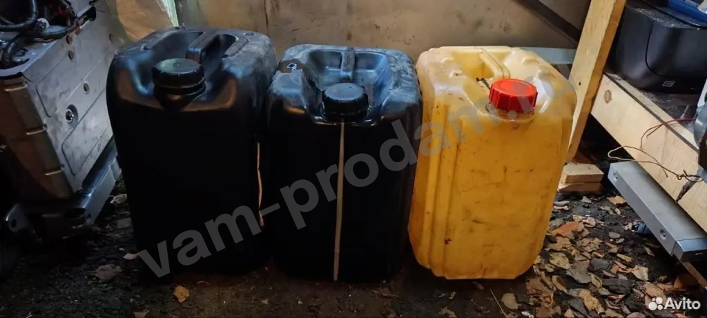 Канистра пластиковая 10 литров