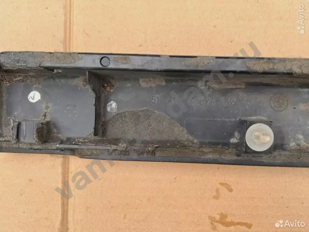 Обшивка стойки BMW E30 Перед